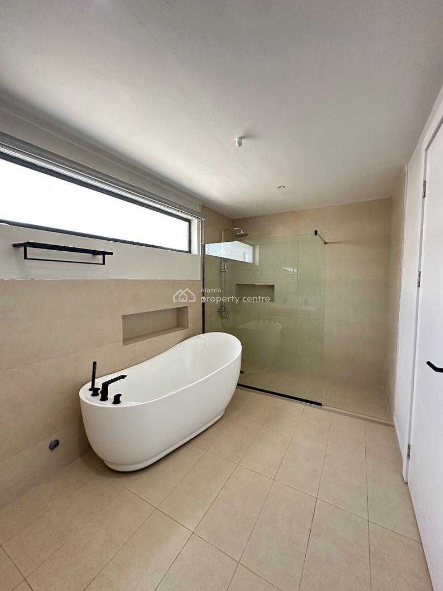 1 Unit Left Exquisite Luxury Spacious 5 Bedroom Fully Detached Duplex, Lekki Phase 1, Lekki, Lagos, Detached Duplex for Sale