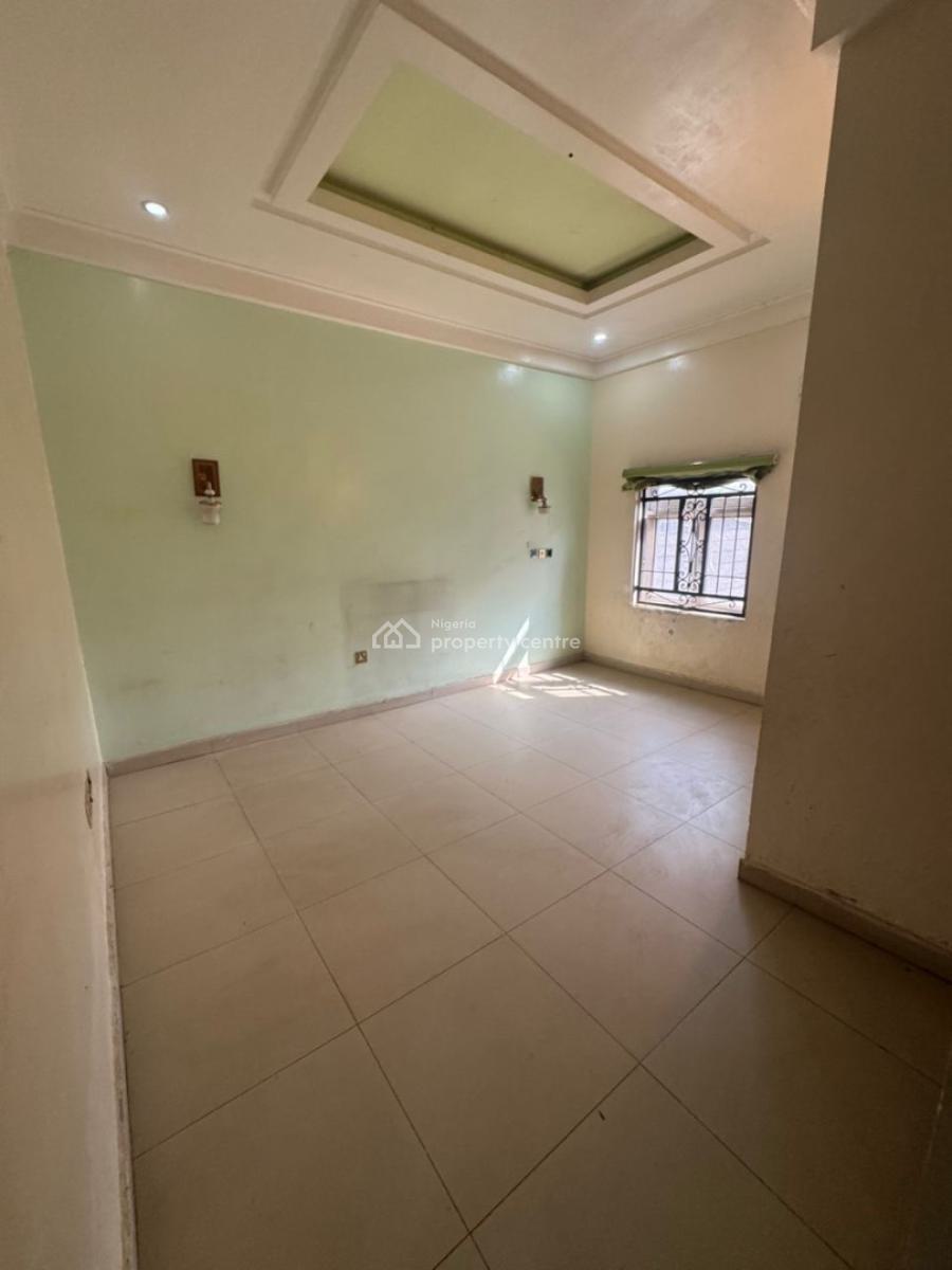 4 Bedroom Semi Detached Duplex (office/ Residetial)   Location: Gwarim, Gwarinpa, Abuja, Semi-detached Duplex for Rent