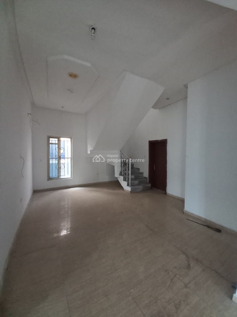 Spacious 5 Bedroom Fully Detached Duplex with Bq, Chevron, Lekki, Lagos, Detached Duplex for Sale