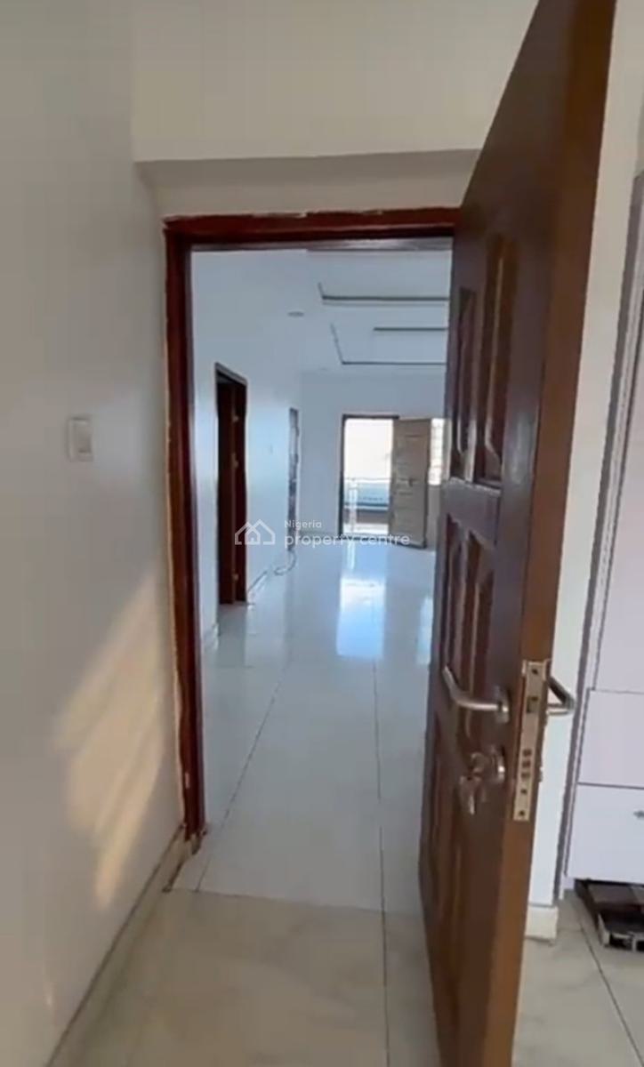 Well Maintained 2 Bedrooms Apartment { Video}, Olokonla, Ajah, Lagos, Flat / Apartment for Rent