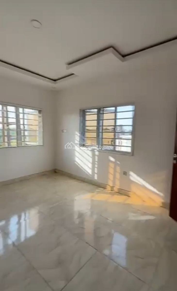 Well Maintained 2 Bedrooms Apartment { Video}, Olokonla, Ajah, Lagos, Flat / Apartment for Rent