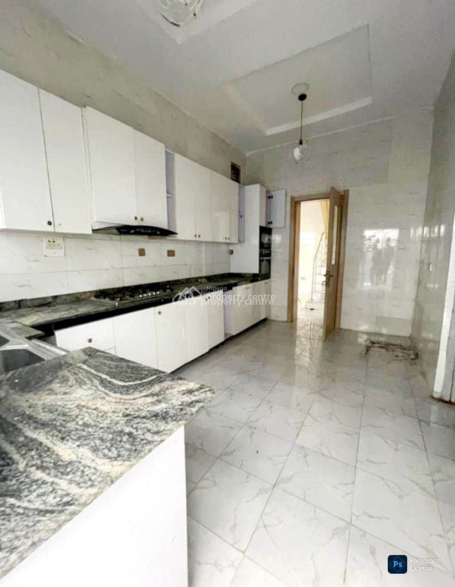 4 Bedrooms Spacious Duplex (self Compound), Ikota Gra, Ikota, Lekki, Lagos, Semi-detached Duplex for Rent