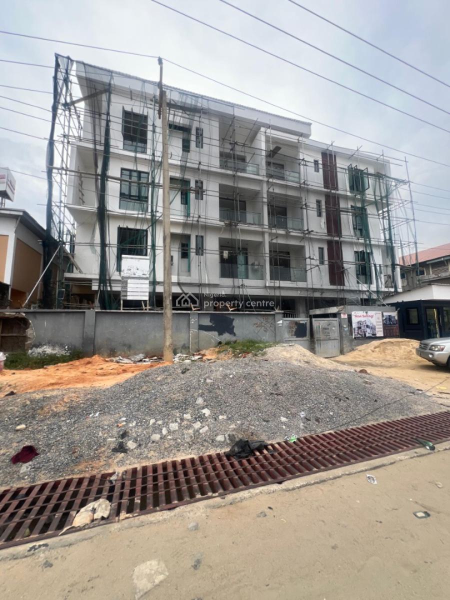 Smart 2 Bedrooms Apartment, Lekki Phase 1, Lekki, Lagos, Flat / Apartment for Sale