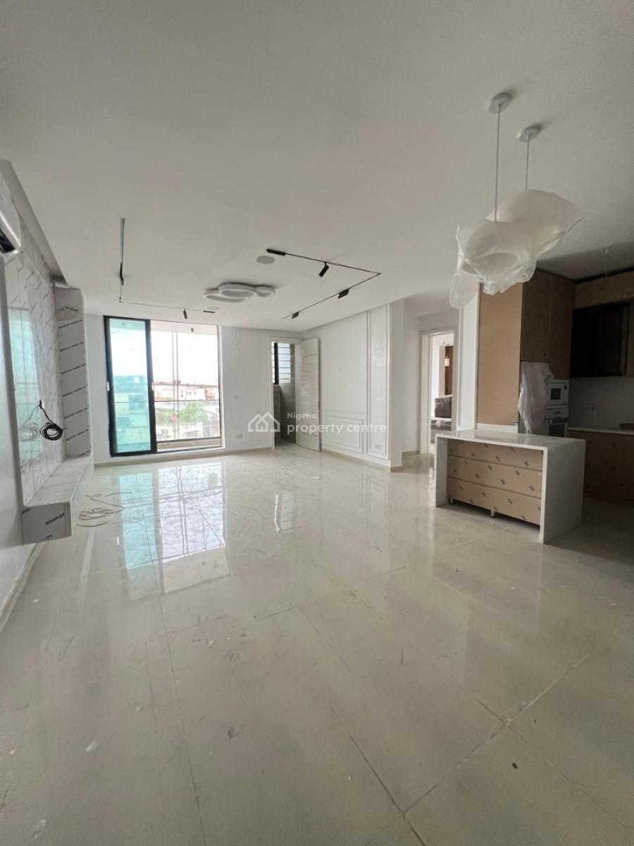 Smart 2 Bedrooms Apartment, Lekki Phase 1, Lekki, Lagos, Flat / Apartment for Sale