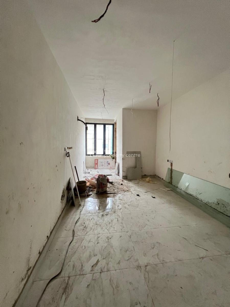 Smart 2 Bedrooms Apartment, Lekki Phase 1, Lekki, Lagos, Flat / Apartment for Sale