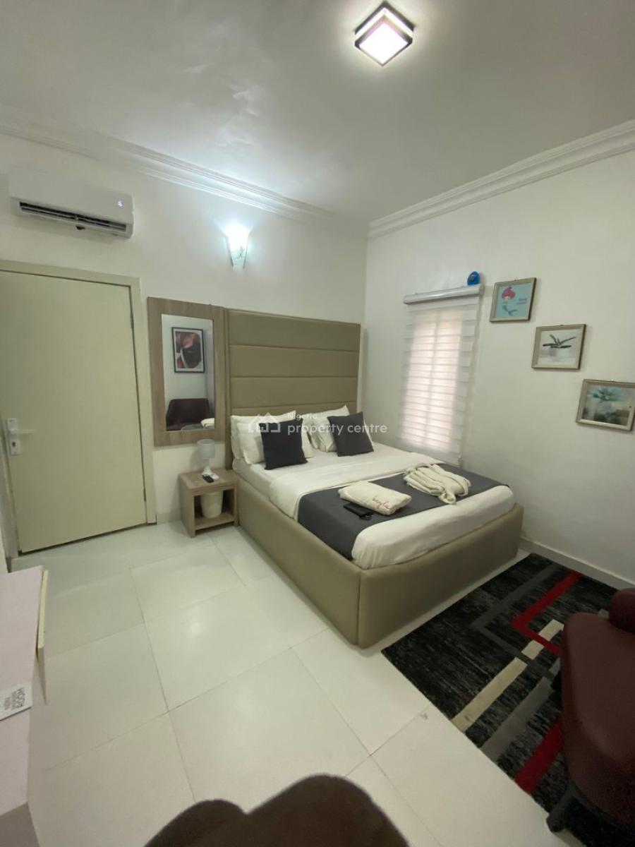 Luxury Fully Furnished Self Contain in Secured Estate, Upstairs, 25, Sunshine Garden Estate, Behind Blenco Supermarket, Ajah, Lagos, Self Contain (single Rooms) for Rent