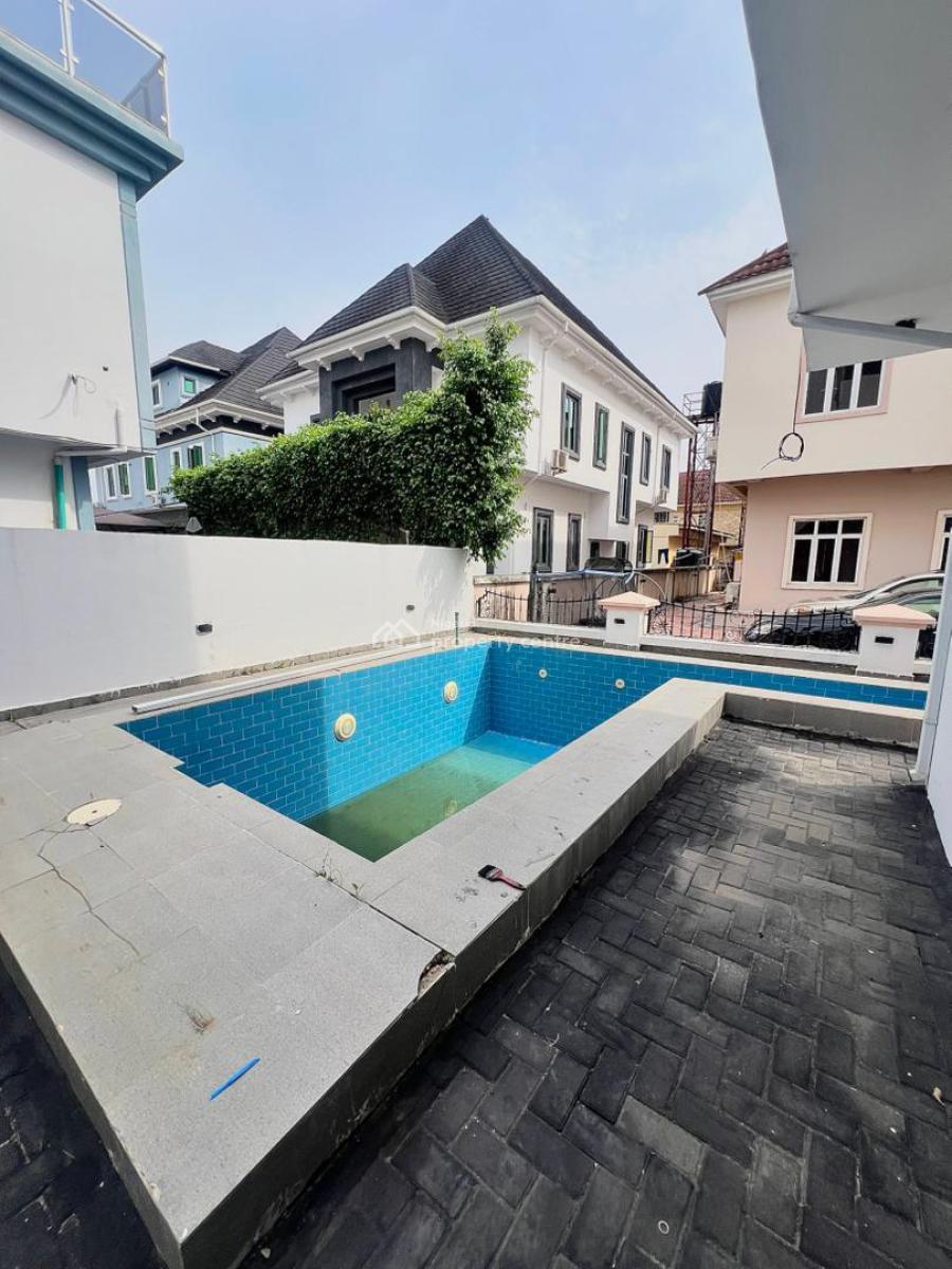 Only 1 Unit Left of This Very Spacious 5 Bedroom Duplex on 400sqm, Victory Park Estate, Osapa, Lekki, Lagos, Semi-detached Duplex for Sale