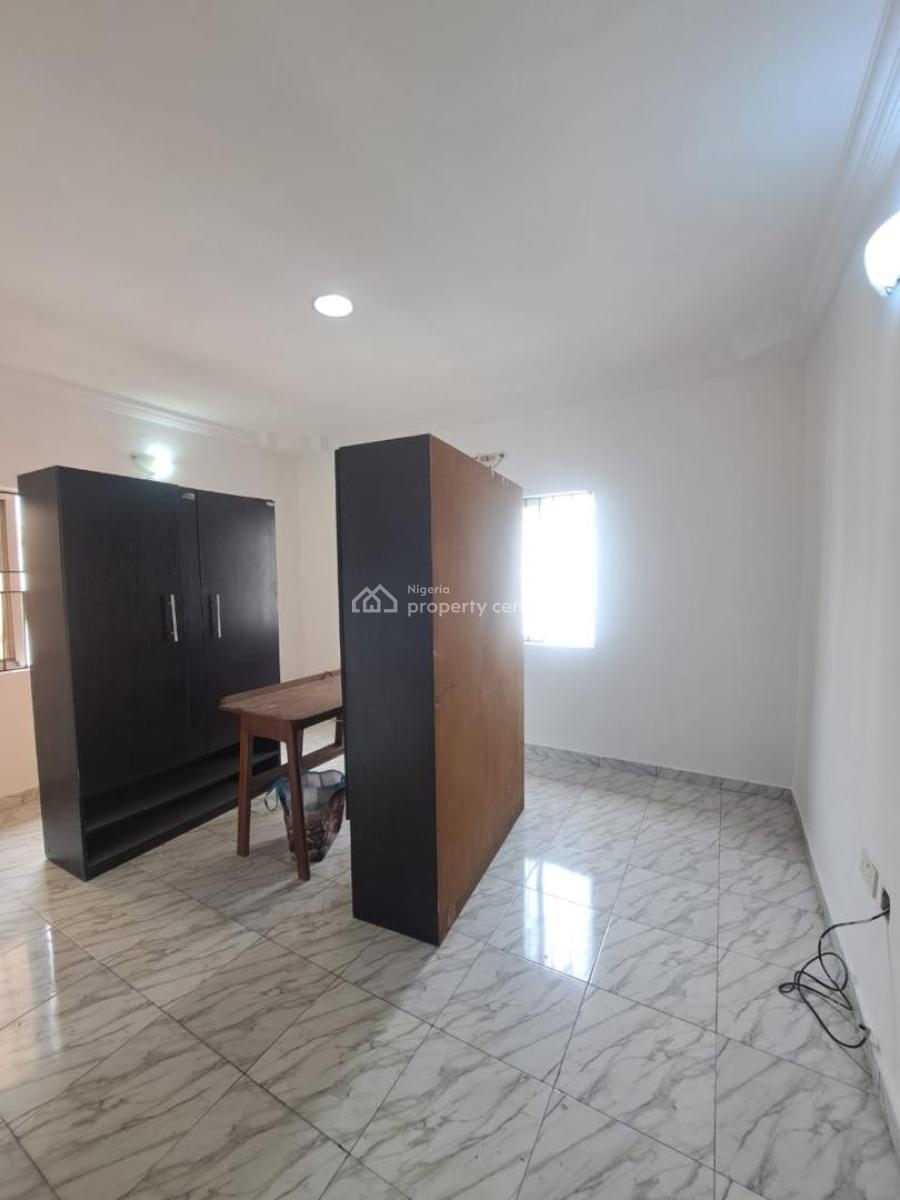Creditable and Spacious 3-bedroom Flat Upstairs, Salem, Lekki, Lagos, Flat / Apartment for Rent
