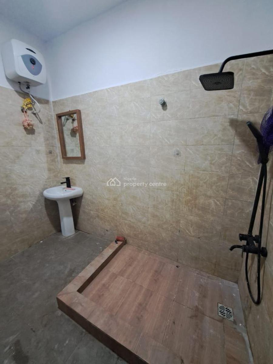 Creditable and Spacious 3-bedroom Flat Upstairs, Salem, Lekki, Lagos, Flat / Apartment for Rent