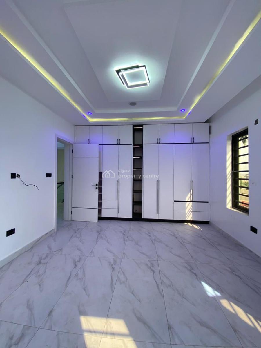 Beautifully Built 5 Bedroom Fully Detached Duplex Plus Bq  in a Well S, Secured Estate|spacious Rooms| Tarred Roads, Omole Phase 1, Ikeja, Lagos, Detached Duplex for Sale