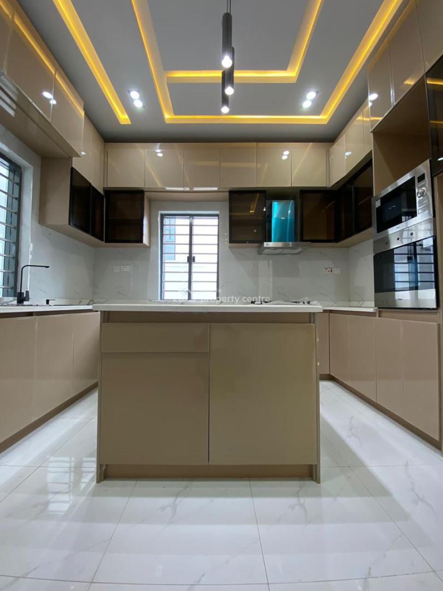 Beautifully Built 5 Bedroom Fully Detached Duplex Plus Bq in a Well Se, Secured Estate|ample Car Park| Spacious Rooms, Omole Phase 1, Ikeja, Lagos, Detached Duplex for Sale