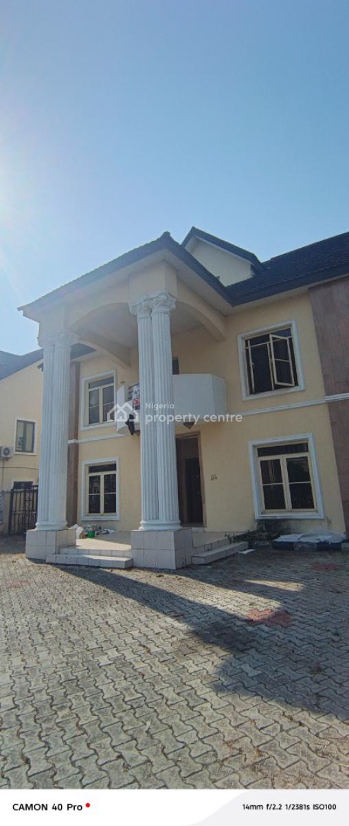 6 Bedrooms Duplex with Bq, Carlton Gate Estate, Chevron, Lekki, Lagos, Detached Duplex for Sale