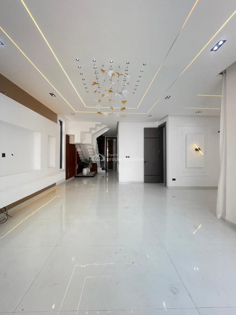 Exquisite Luxury Spacious 5 Bedroom Fully Detached Duplex with Bq, Chevron Lekki, Lekki, Lagos, Detached Duplex for Sale