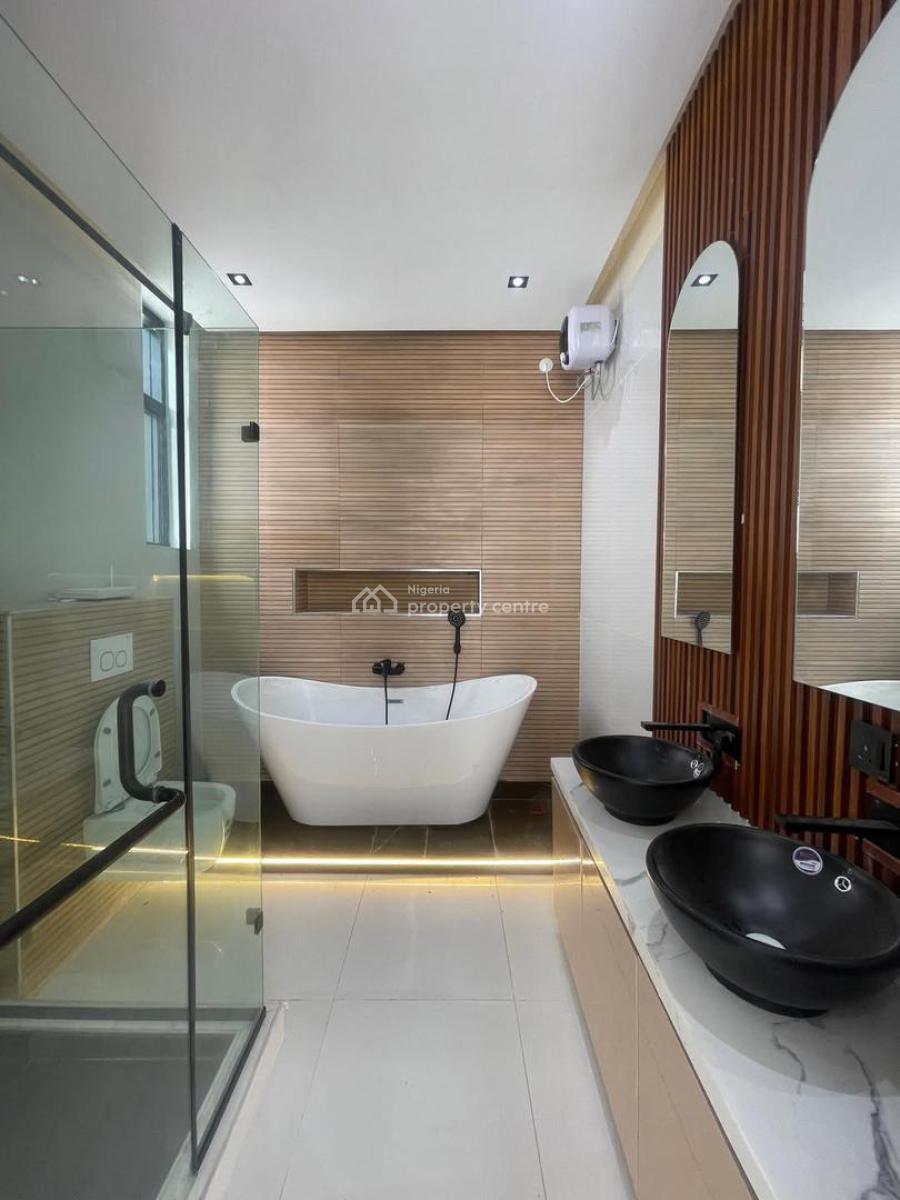 Exquisite Luxury Spacious 5 Bedroom Fully Detached Duplex with Bq, Chevron Lekki, Lekki, Lagos, Detached Duplex for Sale