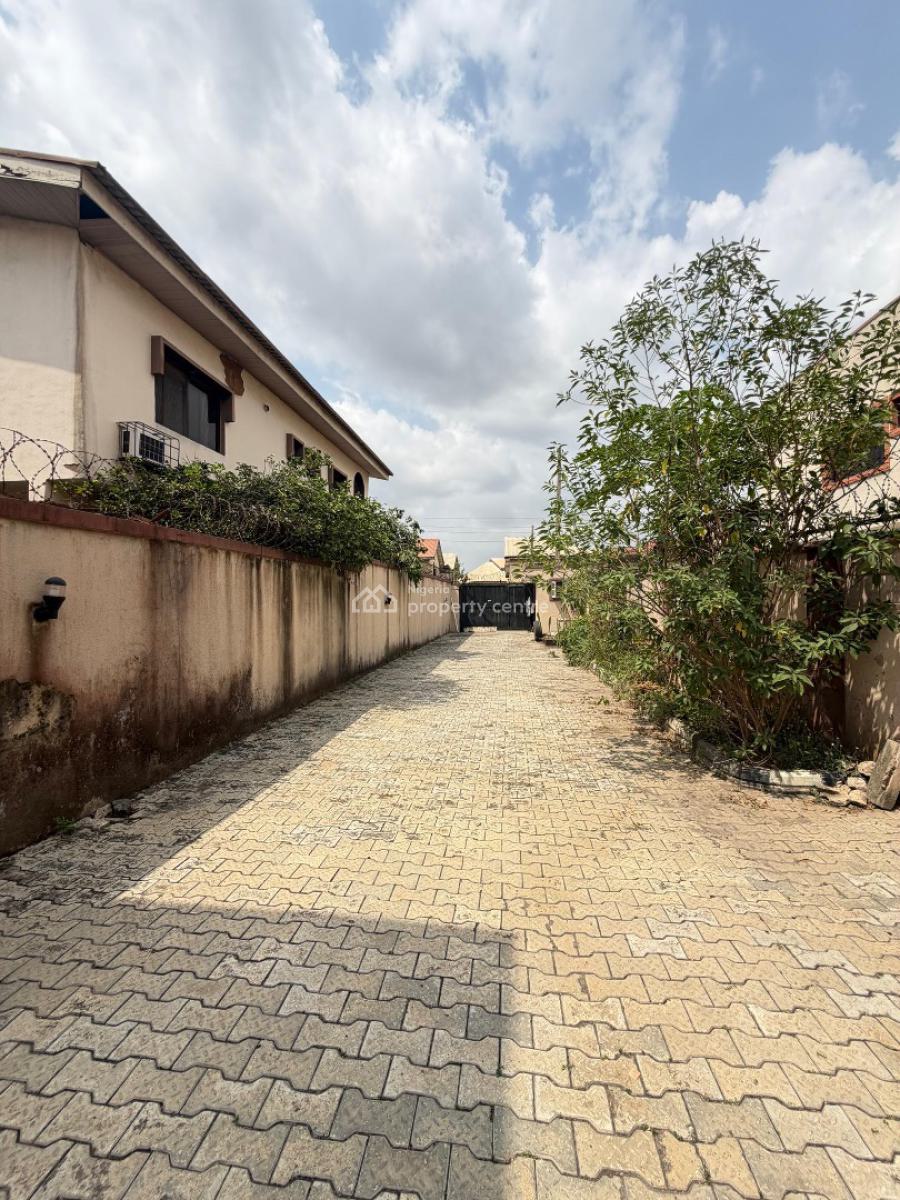 Demolishable 5 Bedroom Fully Detached Duplex, Gra Phase 2, Magodo, Lagos, Detached Duplex for Sale