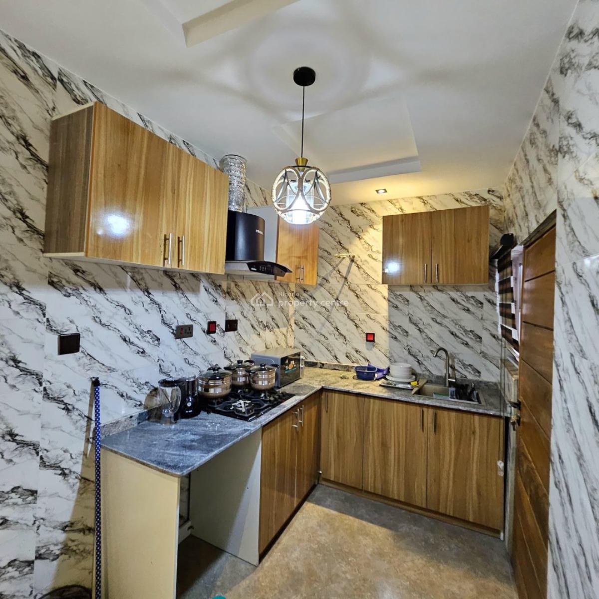 Luxury Standard Furnished 2 Bedrooms Duplex, Iyaganku Gra, Ibadan, Oyo, Detached Duplex for Rent