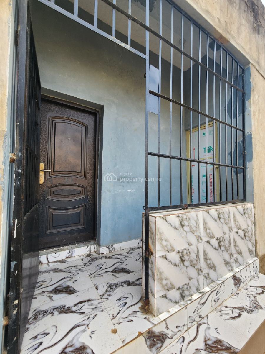 Standard Two (2) Bedroom Flat, Along Oron Road, Uyo, Akwa Ibom, House for Rent