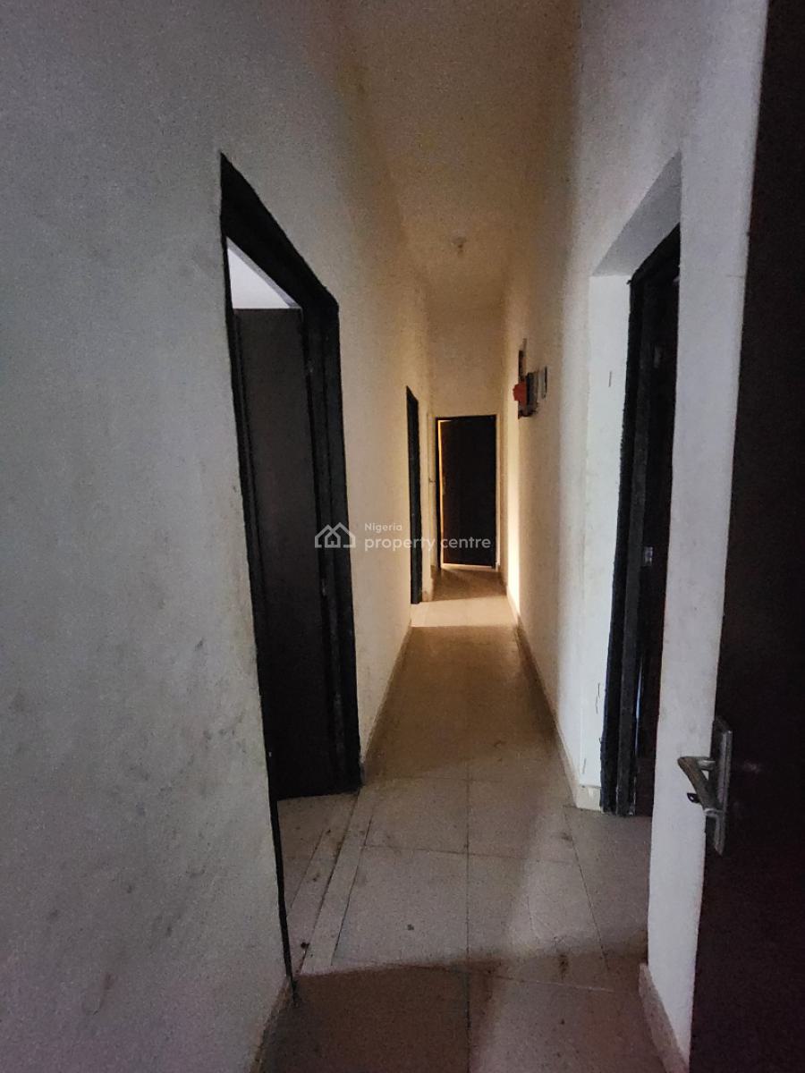 Standard Two (2) Bedroom Flat, Along Oron Road, Uyo, Akwa Ibom, House for Rent