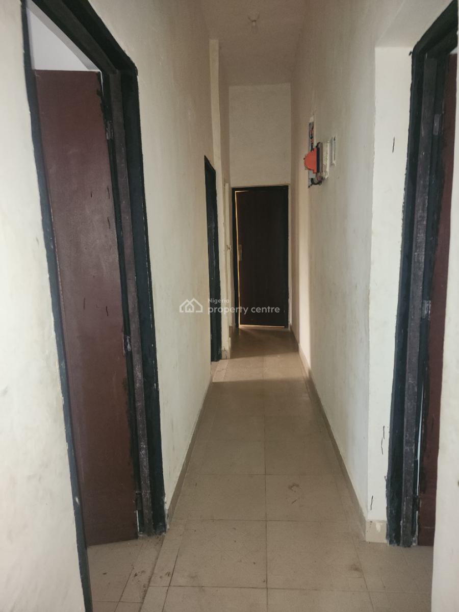 Standard Two (2) Bedroom Flat, Along Oron Road, Uyo, Akwa Ibom, House for Rent