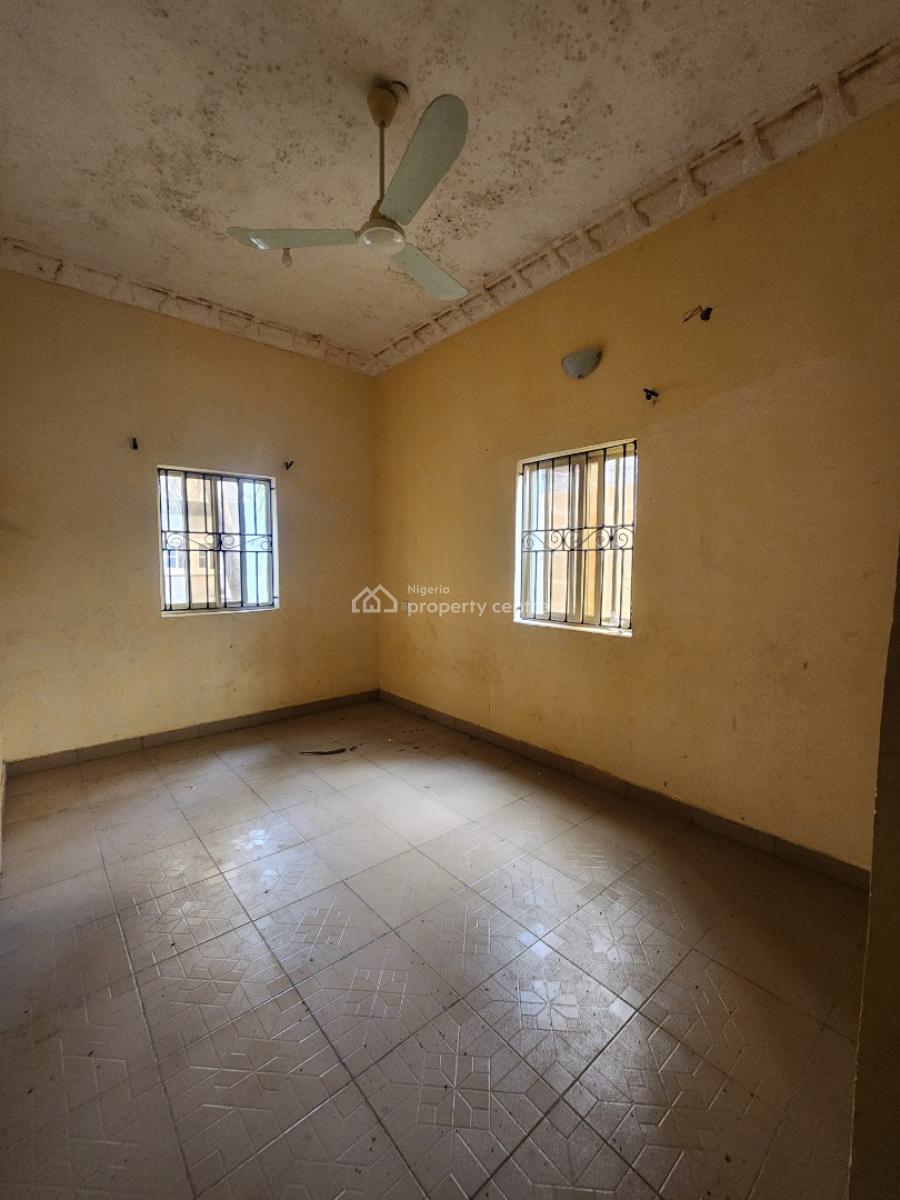 Standard Two (2) Bedroom Flat, Along Oron Road, Uyo, Akwa Ibom, House for Rent