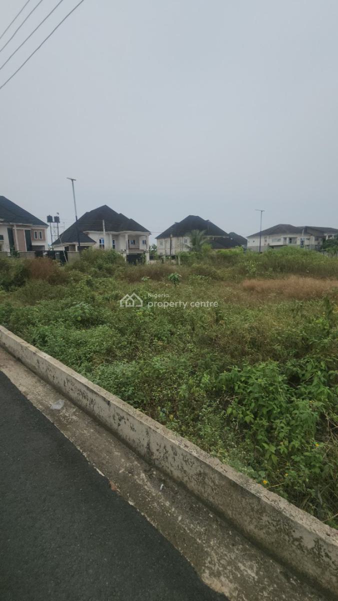 Fantastic Plots of Dry Land on The Tarred Road, Shelter Afrique Estate, Uyo, Akwa Ibom, Residential Land for Sale