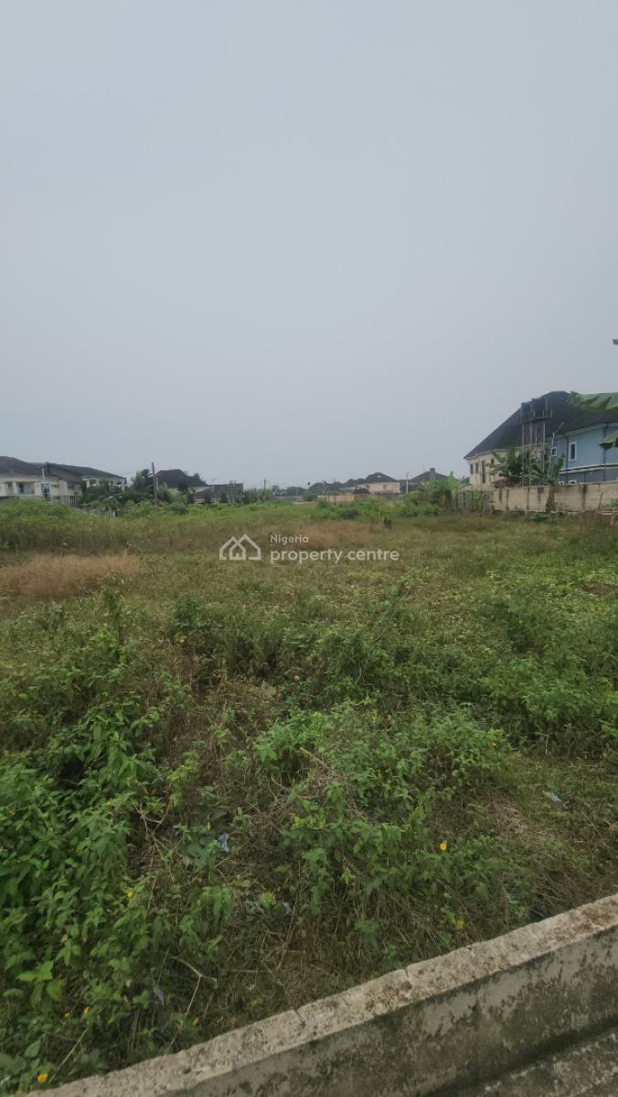 Fantastic Plots of Dry Land on The Tarred Road, Shelter Afrique Estate, Uyo, Akwa Ibom, Residential Land for Sale