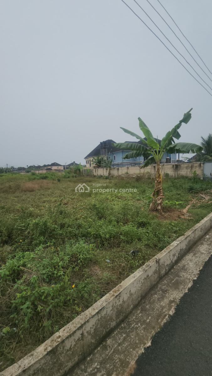 Fantastic Plots of Dry Land on The Tarred Road, Shelter Afrique Estate, Uyo, Akwa Ibom, Residential Land for Sale