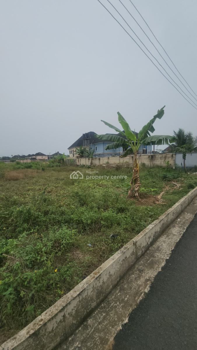 Fantastic Plots of Dry Land on The Tarred Road, Shelter Afrique Estate, Uyo, Akwa Ibom, Residential Land for Sale