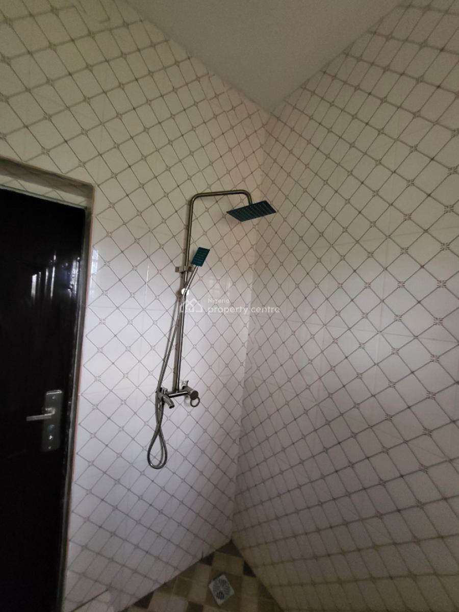 Brand New Luxurious Two Bedroom Flat with Big Compound and Amenities, Ogunmomo Str, Eluju, Eleko, Ibeju Lekki, Lagos, Flat / Apartment for Rent