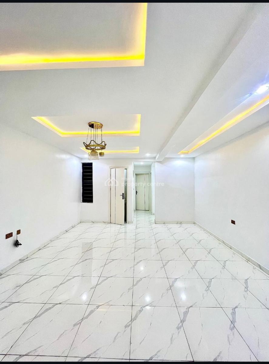 2 Bedroom Service Apartment with a Pool, Ikate Lekki, Lekki, Lagos, Block of Flats for Sale