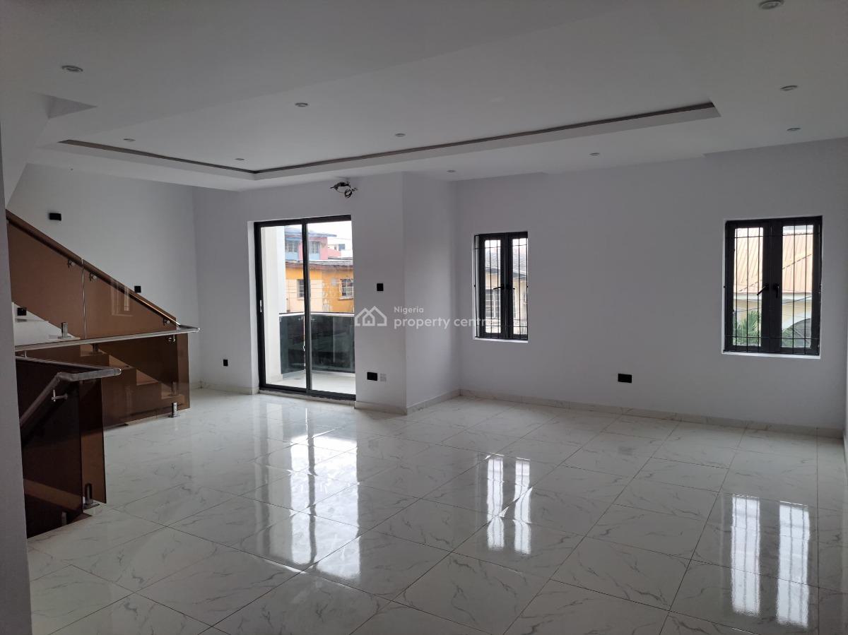 Luxury 4 Bedroom Detached House with a Room Bq, Obanikoro, Shomolu, Lagos, Detached Duplex for Sale
