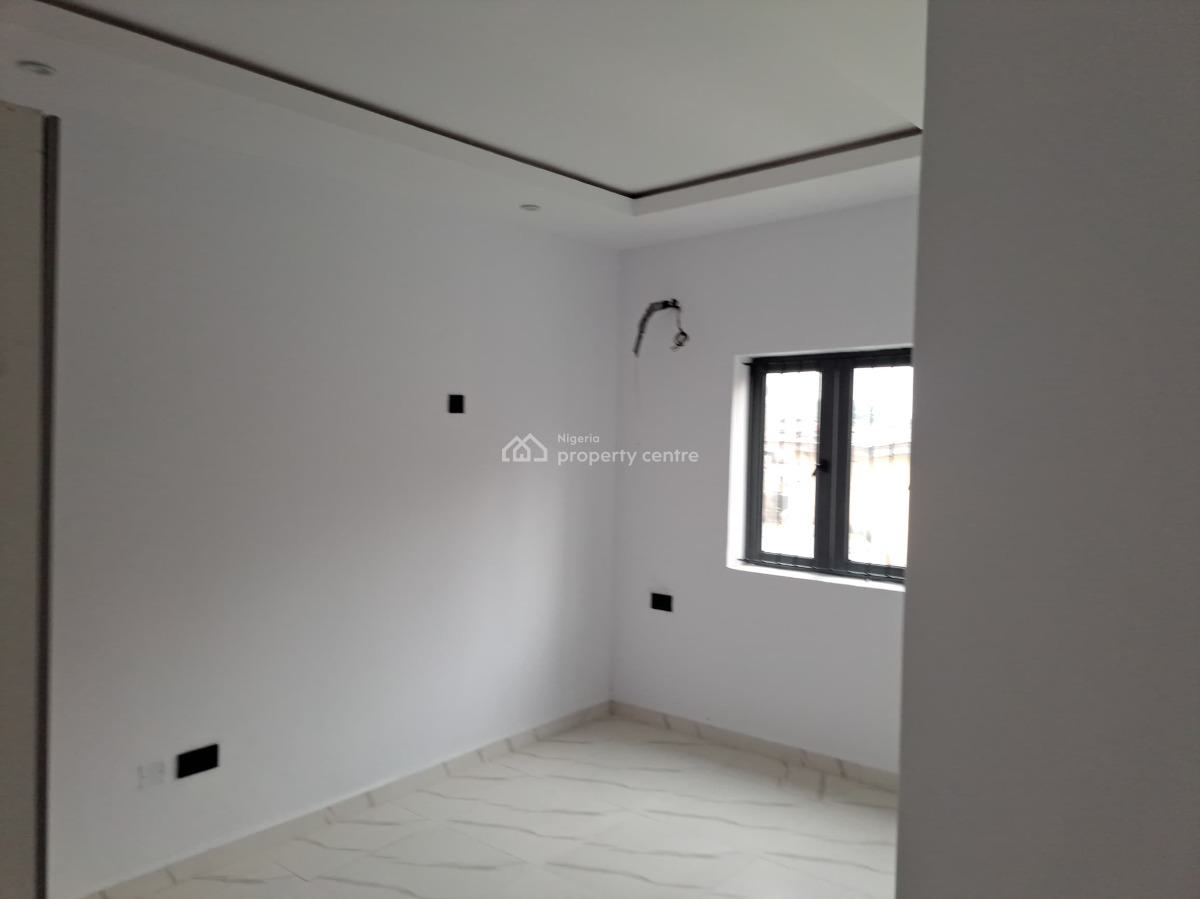 Luxury 4 Bedroom Detached House with a Room Bq, Obanikoro, Shomolu, Lagos, Detached Duplex for Sale