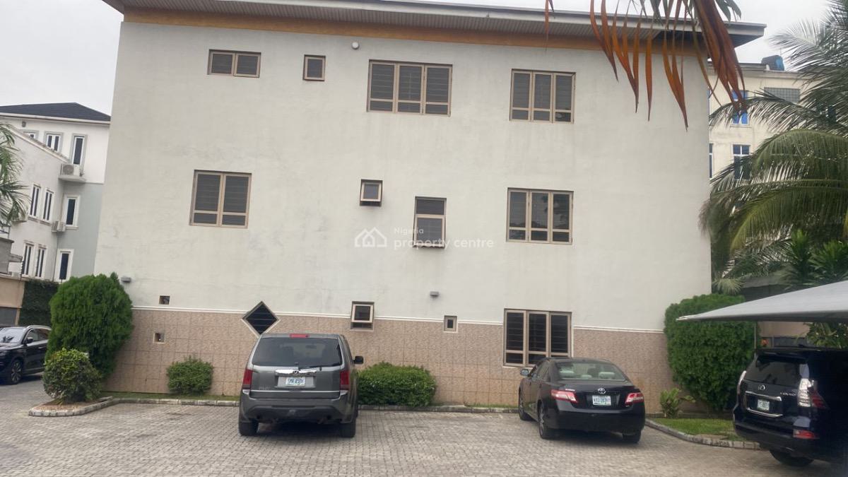 Spacious 3bedroom Apartment with Pool, Fitted Kitchen and Bq, Oniru, Victoria Island (vi), Lagos, Flat / Apartment for Rent