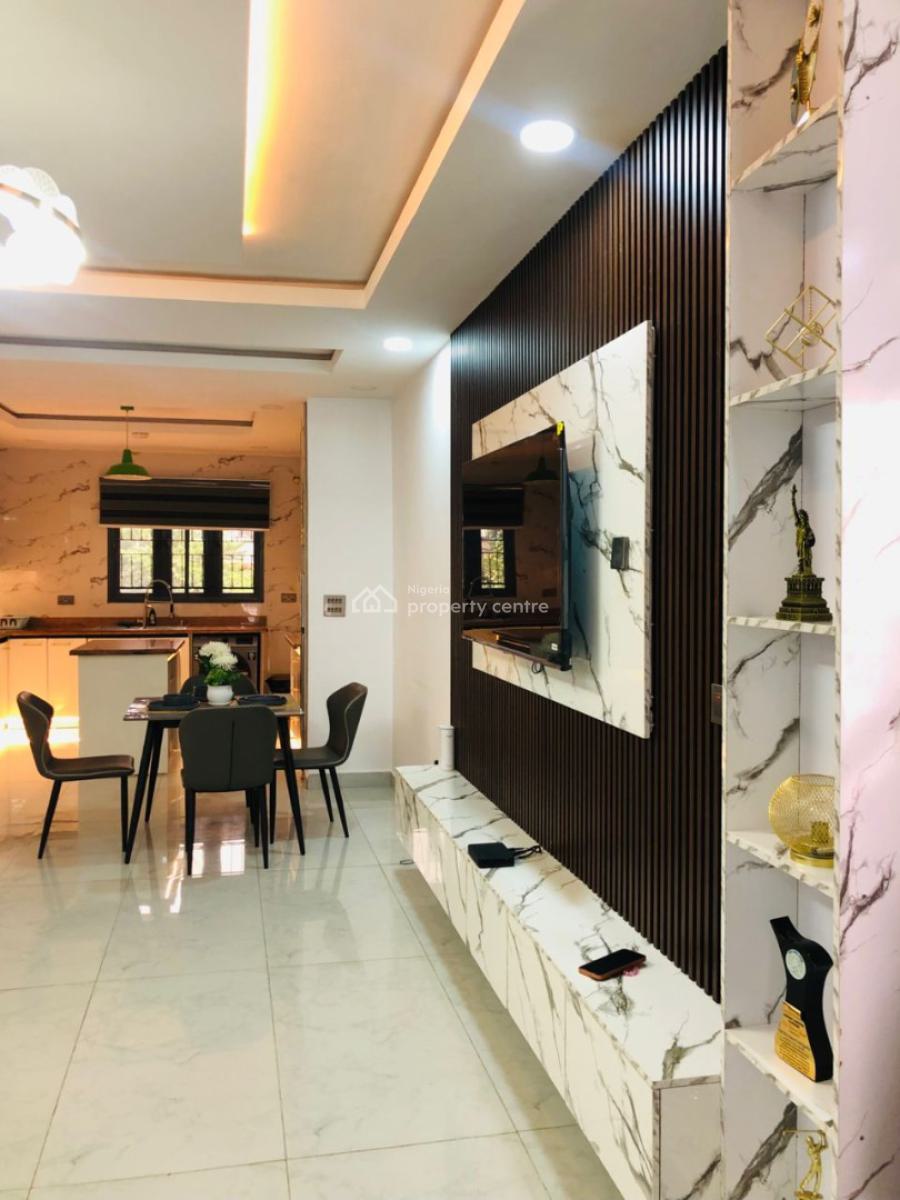 2bedroom Appartment, Ikeja Gra, Ikeja, Lagos, Flat / Apartment for Rent