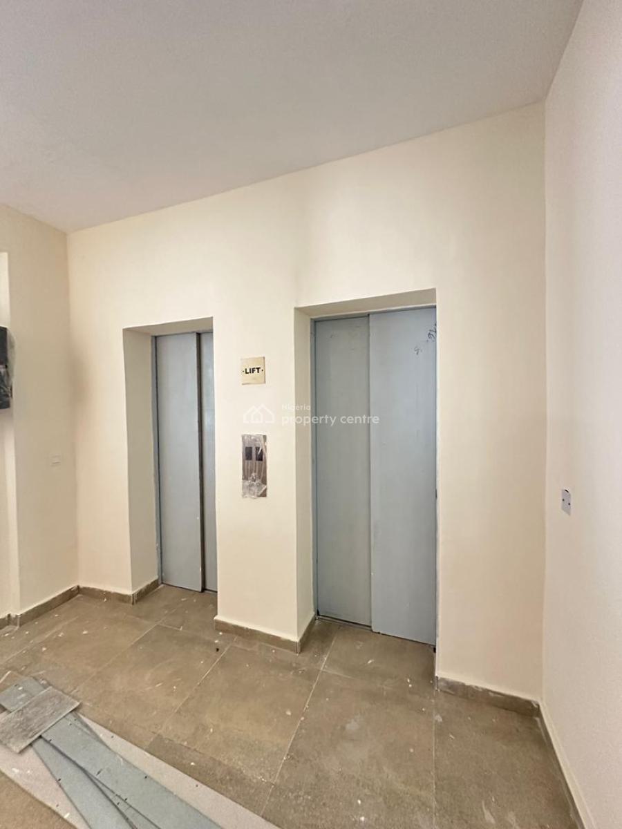 Below Market Value 3 Bedrooms Apartment with Elevator, Bq, Pool, Victoria Island (vi), Lagos, Flat / Apartment for Sale