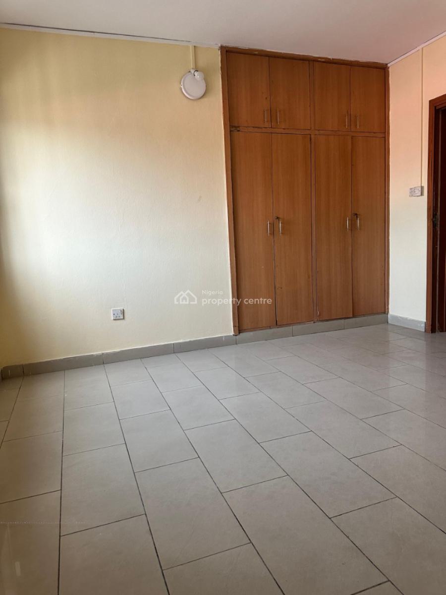 3 Bedroom Apartment with a Room Bq for Office Or Residential Used, Victoria Island (vi), Lagos, Flat / Apartment for Rent