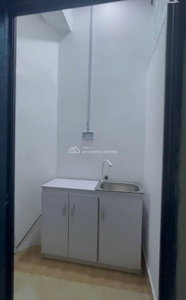 Affordable Room  Selfcon Apartment, Eleganza Gardens Estate Opposite Vgc, Ikota, Lekki, Lagos, Self Contain (single Rooms) for Rent