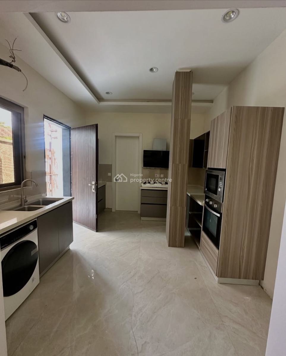 Serviced 5 Bedroom Semi-detached Duplex, Banana Island, Ikoyi, Lagos, Semi-detached Duplex for Rent