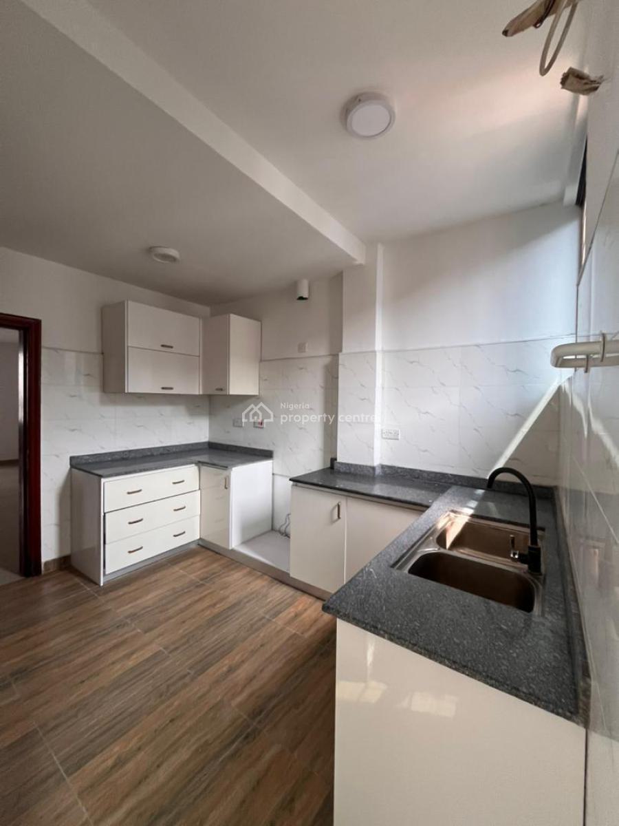 Luxury 3 Bedroom Apartment with Bq, Lekki Phase 1, Lekki, Lagos, Flat / Apartment for Sale