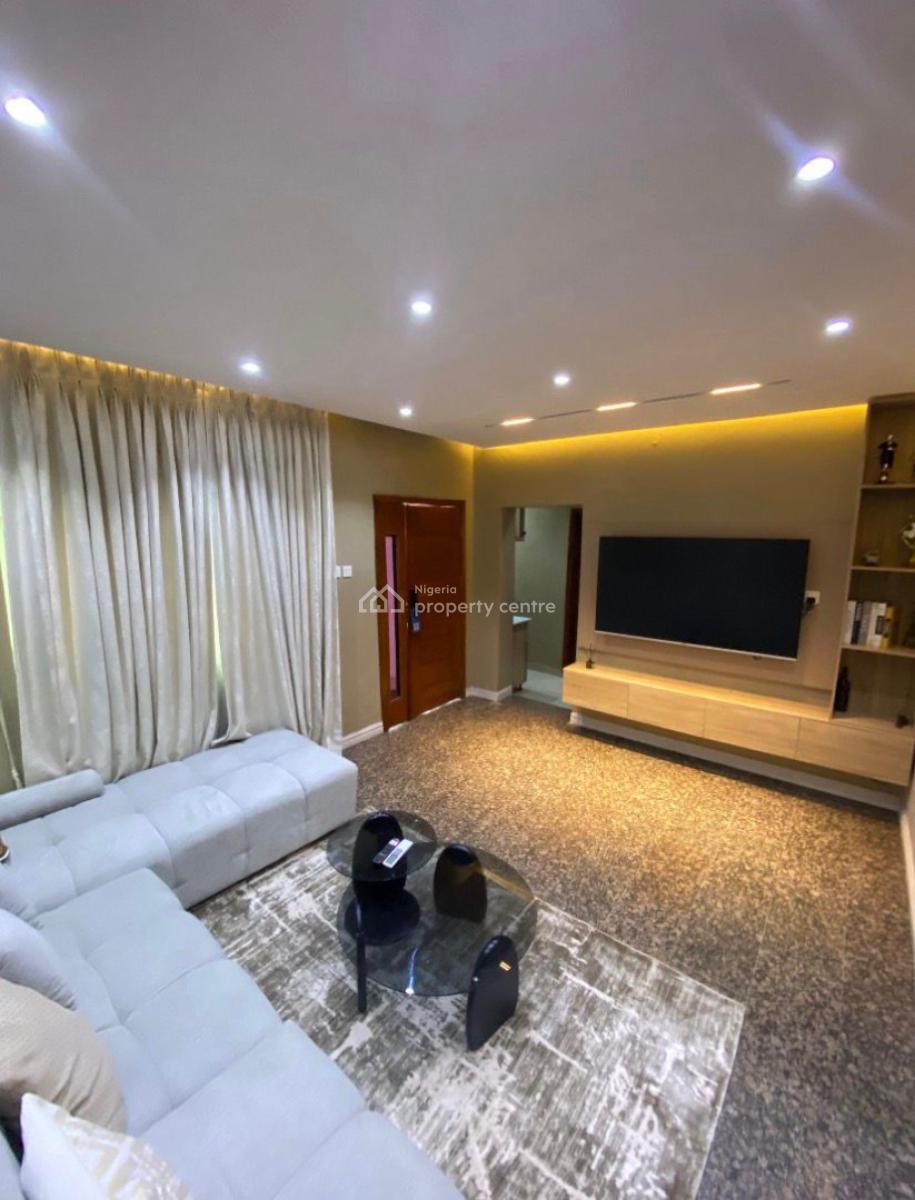 1 Bedroom Flat, Admiralty Way, Lekki, Lagos, Self Contain (single Rooms) Short Let