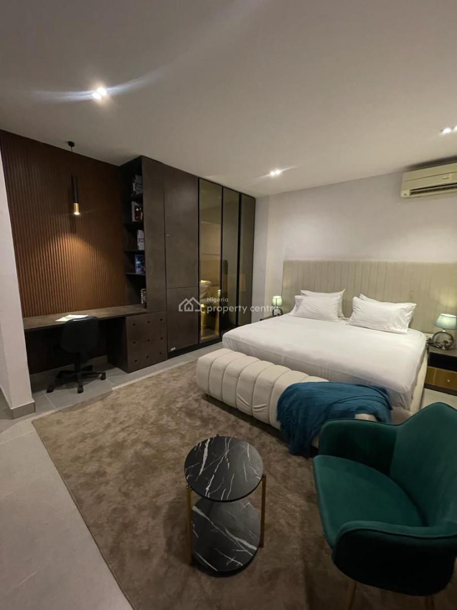 Advent Solaris Studio Apartment, Onike, Yaba, Lagos, Flat / Apartment Short Let