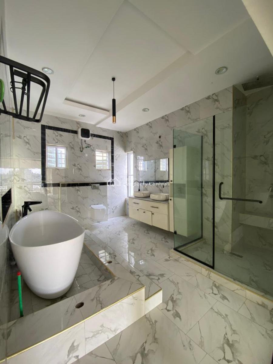 Well Maintained 5 Bedrooms Detached Duplex with Bq., Ikota, Lekki, Lagos, Detached Duplex for Rent