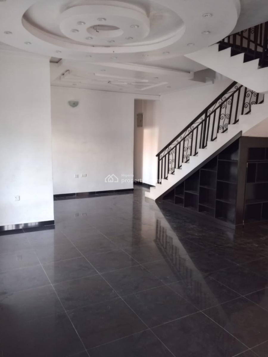 4 Bedrooms Duplex with Spacious Rooms, Visitors Toilet, Clean Water, Off Cooperative Road, Ajah, Lagos, Detached Duplex for Rent