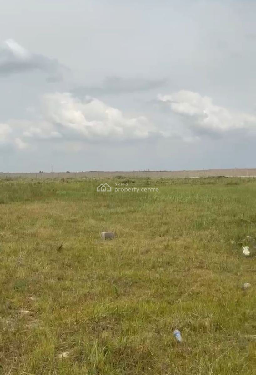 Land Measuring 30,000sqm, Chevron Drive, Lekki, Lagos, Mixed-use Land for Sale