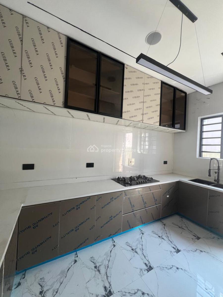 This Is a Lovely 4 Bedroom Terrace Duplex, Lekki Phase 1, Lekki, Lagos, Terraced Duplex for Sale