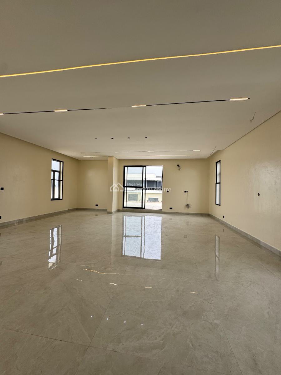 Massive 5bedroom Detached House with Swimming Pool in Northern Forshor, Northern Forshore Estate, Lekki, Lagos, Detached Duplex for Sale