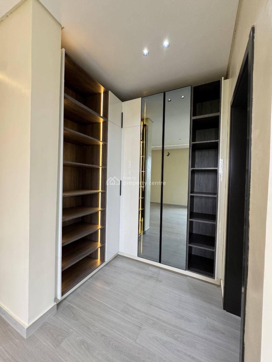 Massive 5bedroom Detached House with Swimming Pool in Northern Forshor, Northern Forshore Estate, Lekki, Lagos, Detached Duplex for Sale