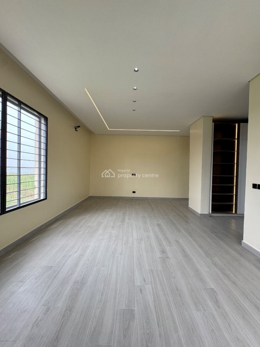 Massive 5bedroom Detached House with Swimming Pool in Northern Forshor, Northern Forshore Estate, Lekki, Lagos, Detached Duplex for Sale