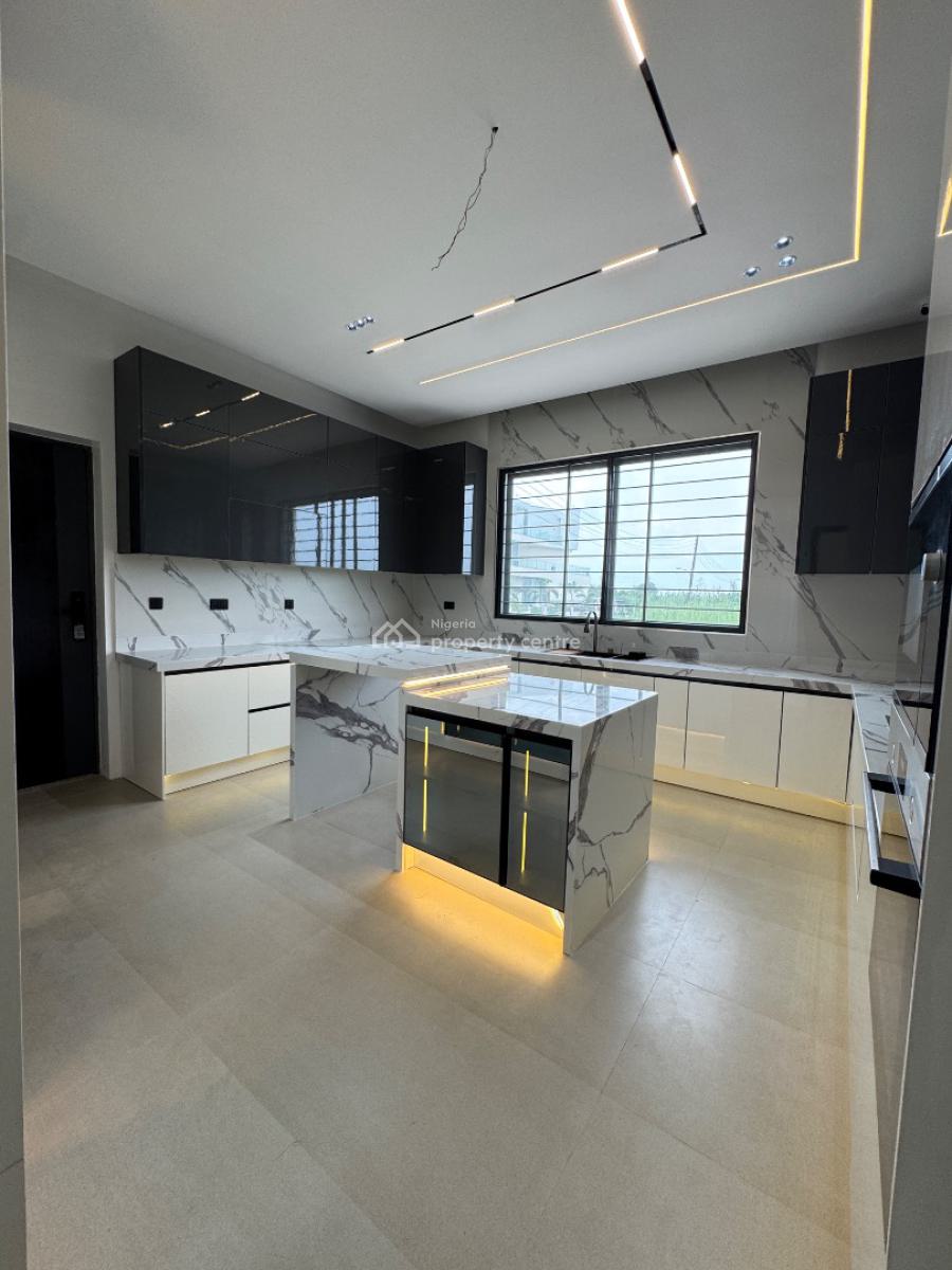 Massive 5bedroom Detached House with Swimming Pool in Northern Forshor, Northern Forshore Estate, Lekki, Lagos, Detached Duplex for Sale