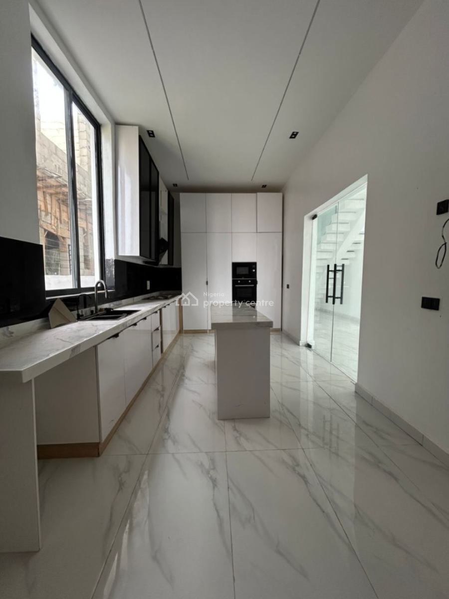 5-bedroom Detached Duplex +bq & Pool in Lekki, Ajah, Lagos, Detached Duplex for Sale